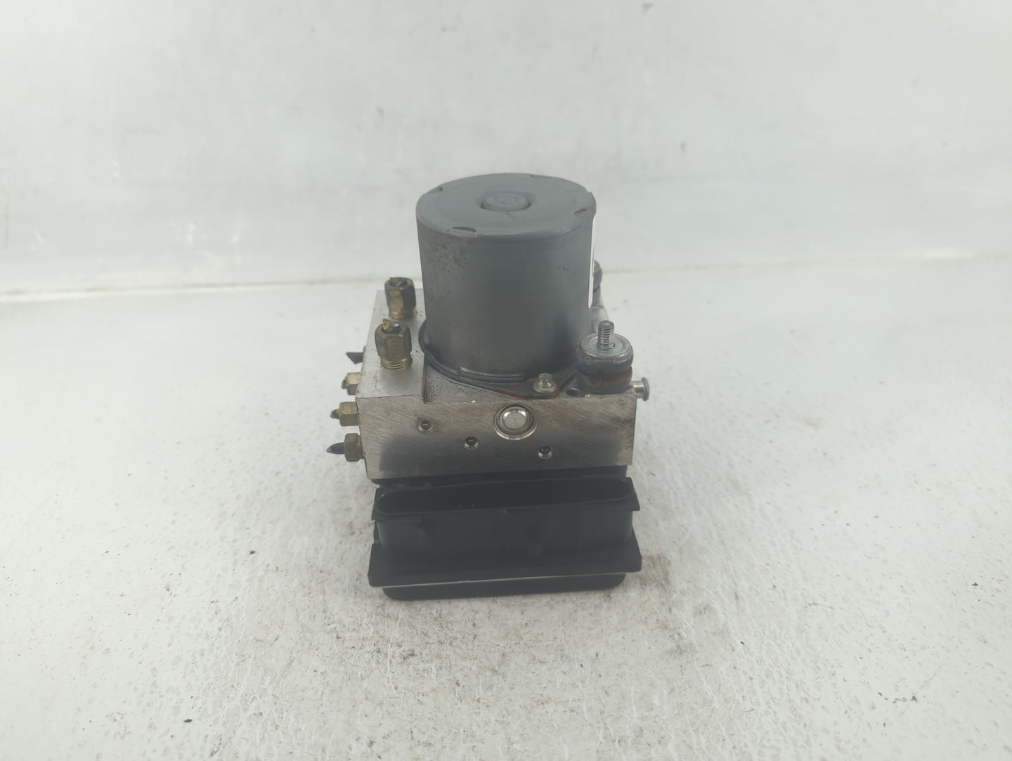 2007-2008 Infiniti G35 ABS Pump Control Module Replacement P/N:0 265 234 535 47660 JK10A Fits Fits 2007 2008 OEM Used Auto P