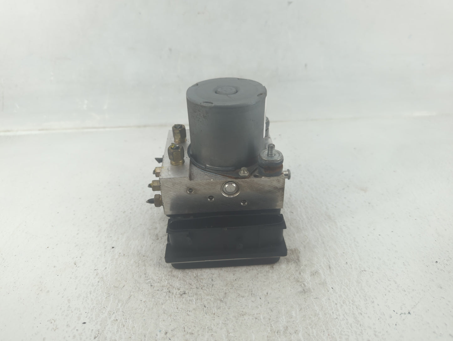 2007-2008 Infiniti G35 ABS Pump Control Module Replacement P/N:0 265 234 535 47660 JK10A Fits Fits 2007 2008 OEM Used Auto P