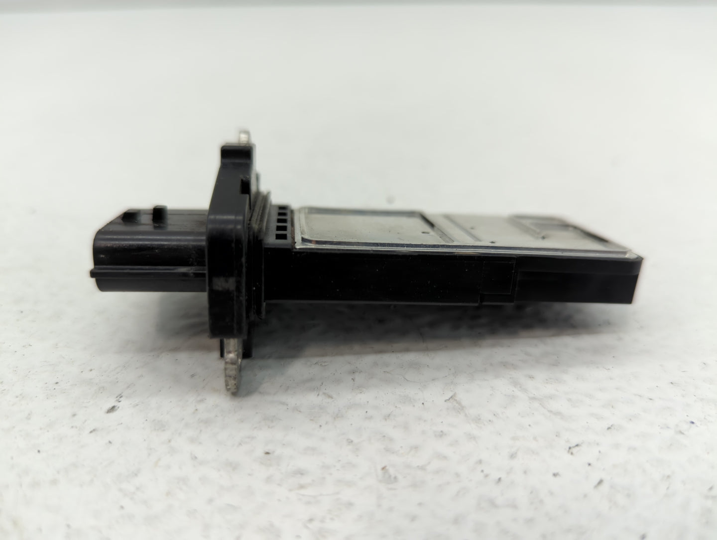 2003-2008 Infiniti G35 Mass Air Flow Meter Maf - Oemusedautoparts1.com