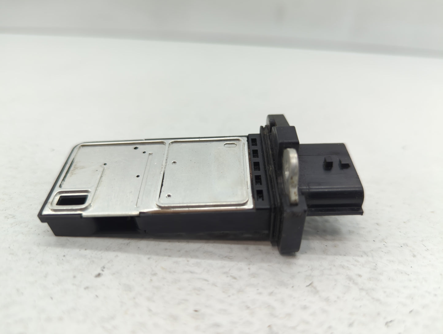 2003-2008 Infiniti G35 Mass Air Flow Meter Maf - Oemusedautoparts1.com