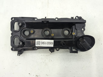 compare product 2007 Infiniti G35 valve cover