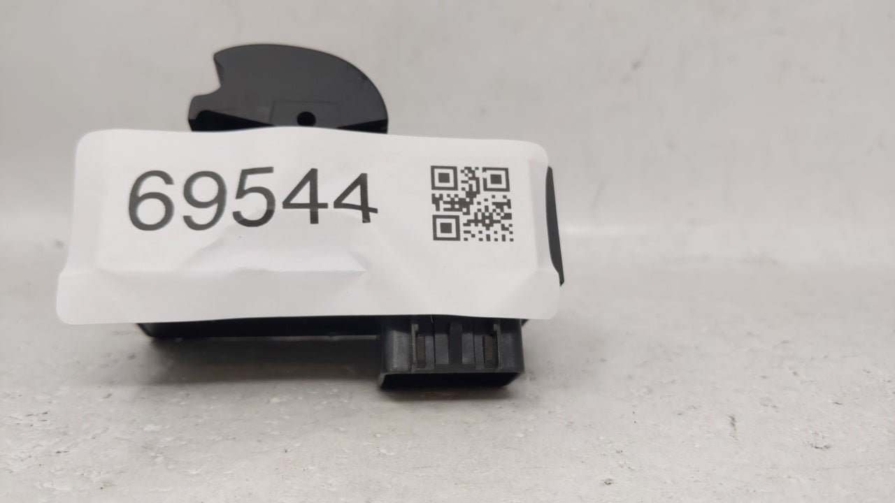 2007 Infiniti G35 Master Power Window Switch Replacement Driver Side Left Fits OEM Used Auto Parts - Oemusedautoparts1.com