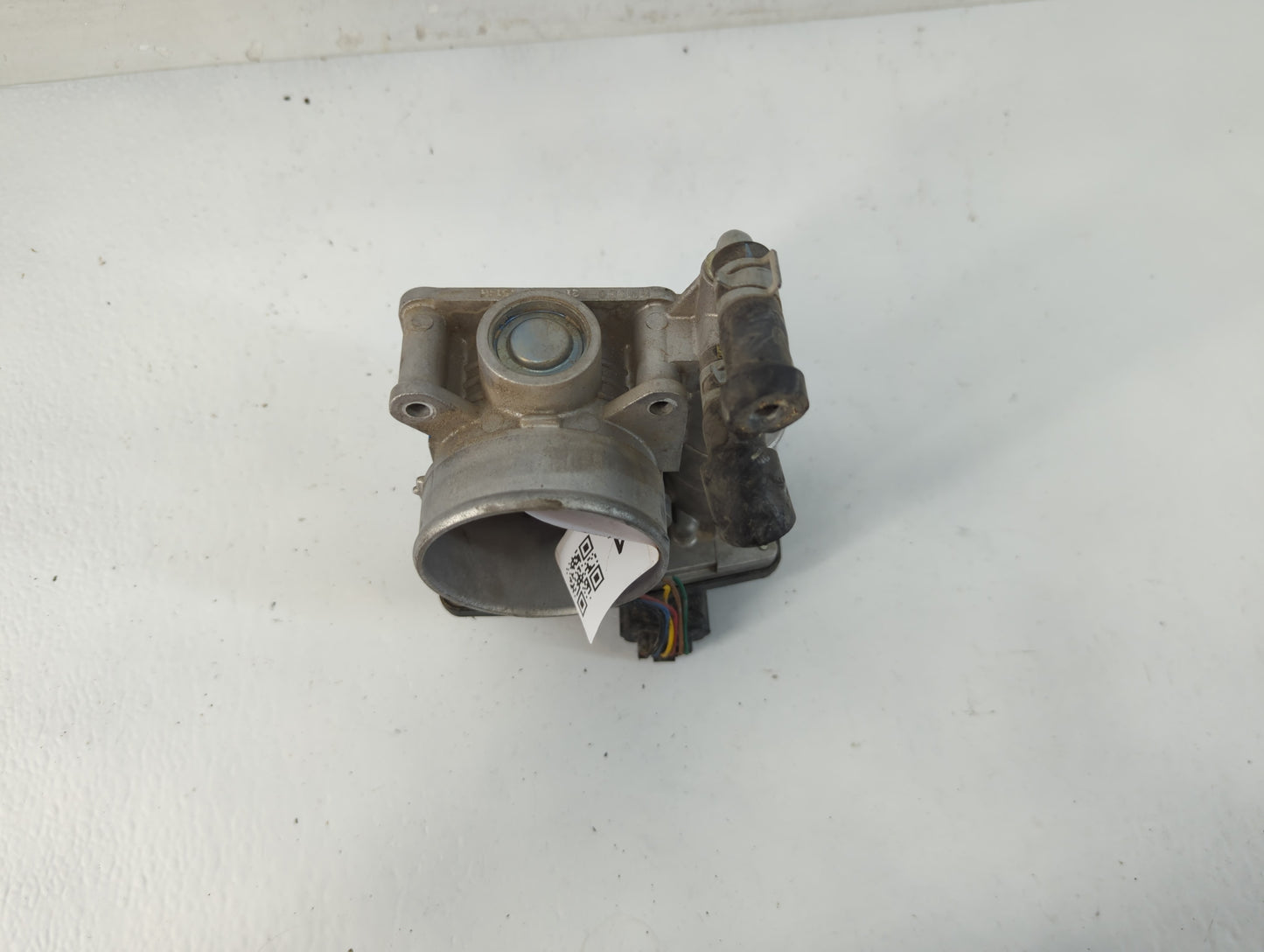 2007-2008 Infiniti G35 Throttle Body P/N:7514H RME60-21 Fits OEM Used Auto Parts - Oemusedautoparts1.com