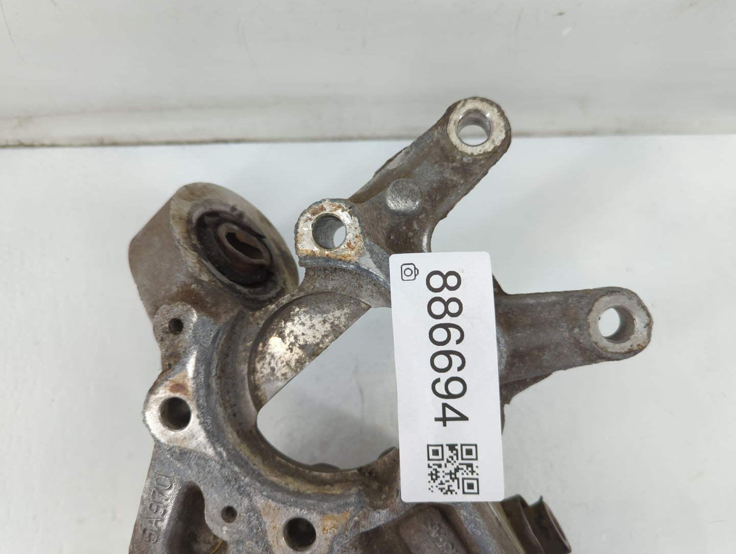 2007-2008 Infiniti G35 Passenger Rear Knuckle/stub Axle Oem - Oemusedautoparts1.com