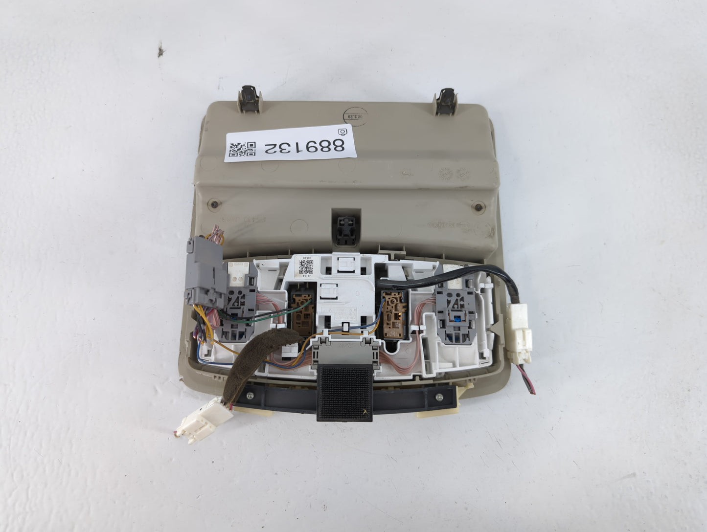 2007 Infiniti G35 Overhead Roof Console - Oemusedautoparts1.com