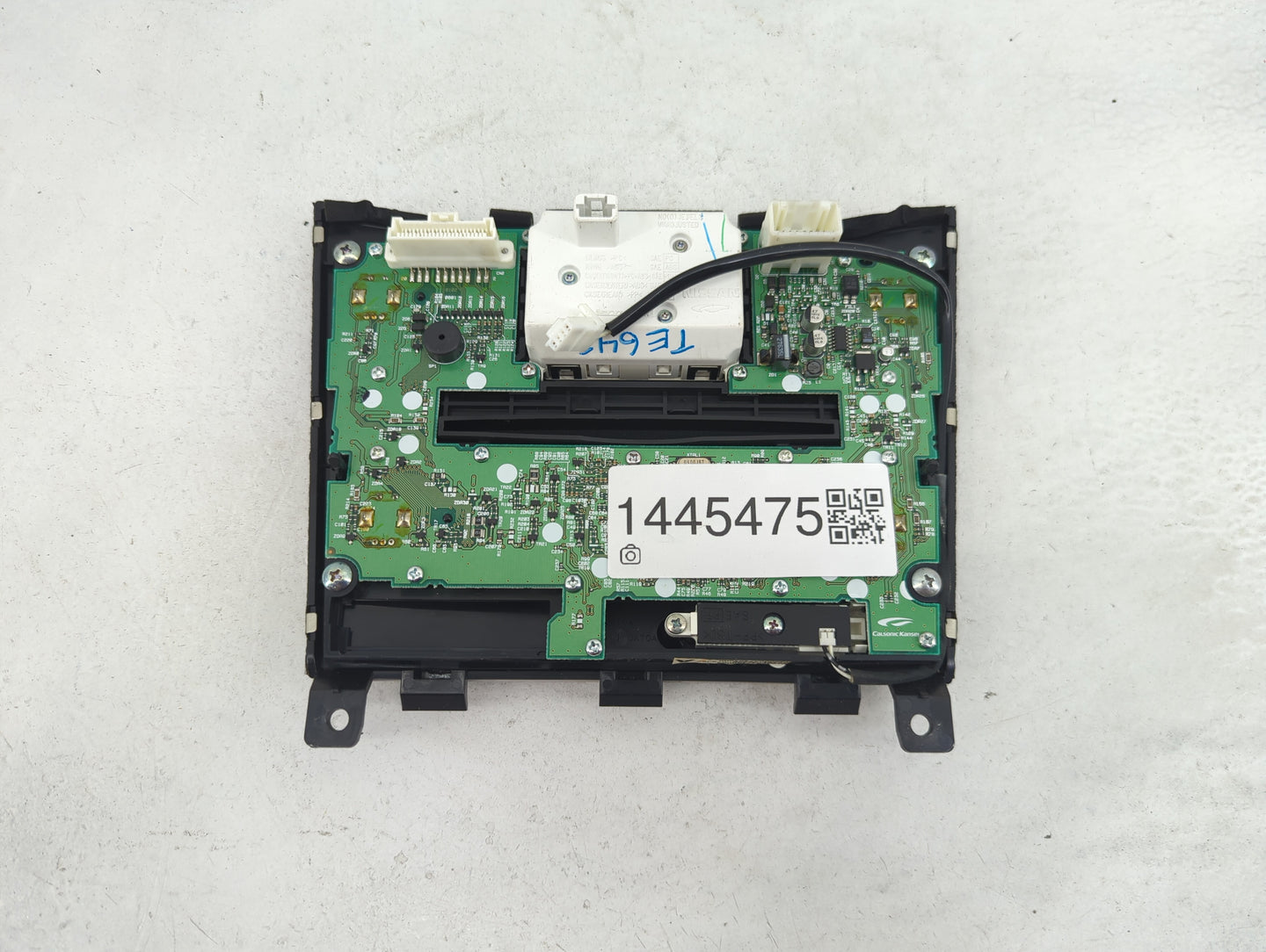 2007 Infiniti G37 Climate Control Module Temperature AC/Heater Replacement P/N:P10320A7460003 25391 JK500 Fits OEM Used Auto