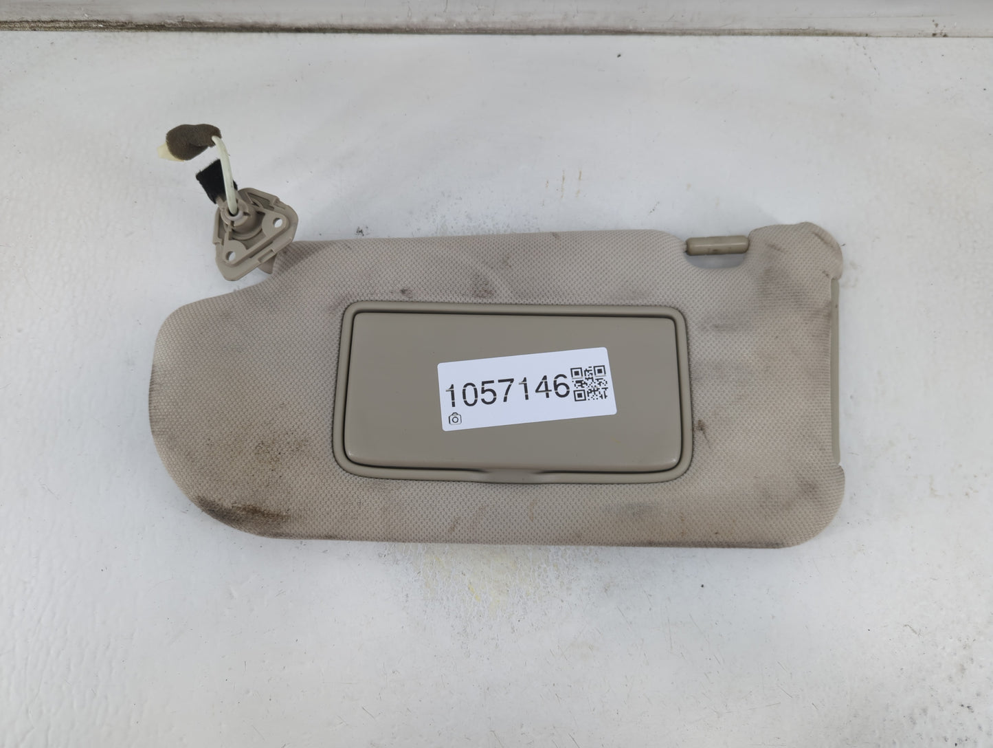 2006-2010 Infiniti M35 Sun Visor Shade Replacement Driver Left Mirror Fits Fits 2006 2007 2008 2009 2010 OEM Used Auto Parts