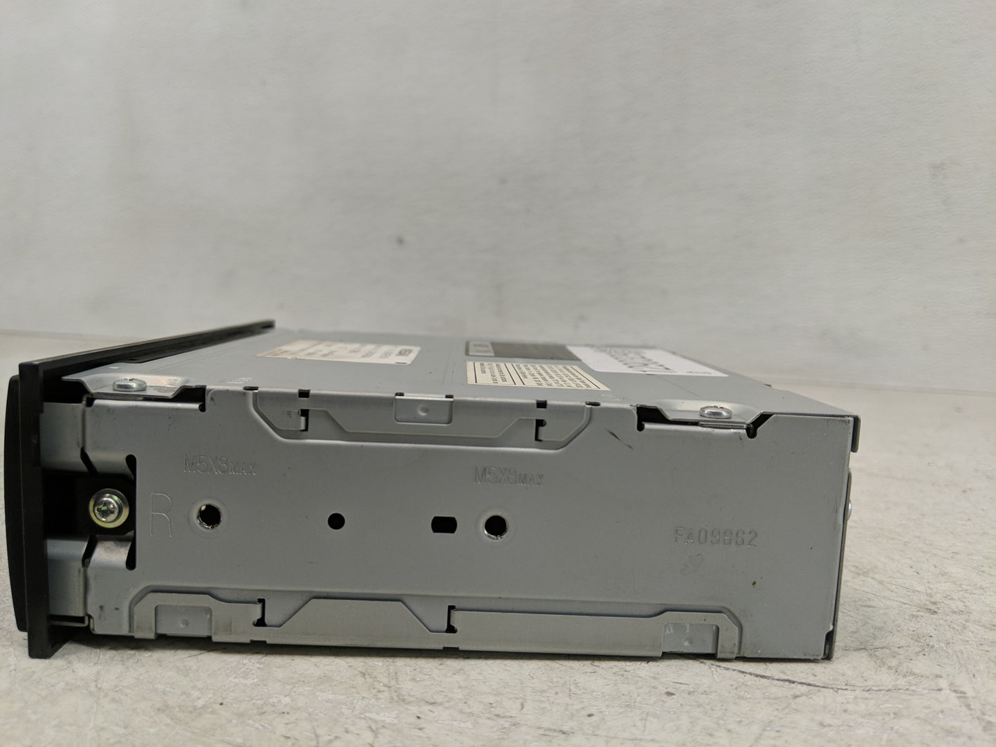 2006-2010 Infiniti M35 Information Display Screen - Oemusedautoparts1.com