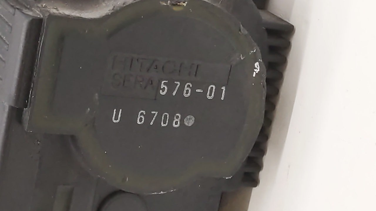 2006-2008 Infiniti M35 Throttle Body P/N:RME70-04 Fits Fits 2006 2007 2008 2009 OEM Used Auto Parts - Oemusedautoparts1.com