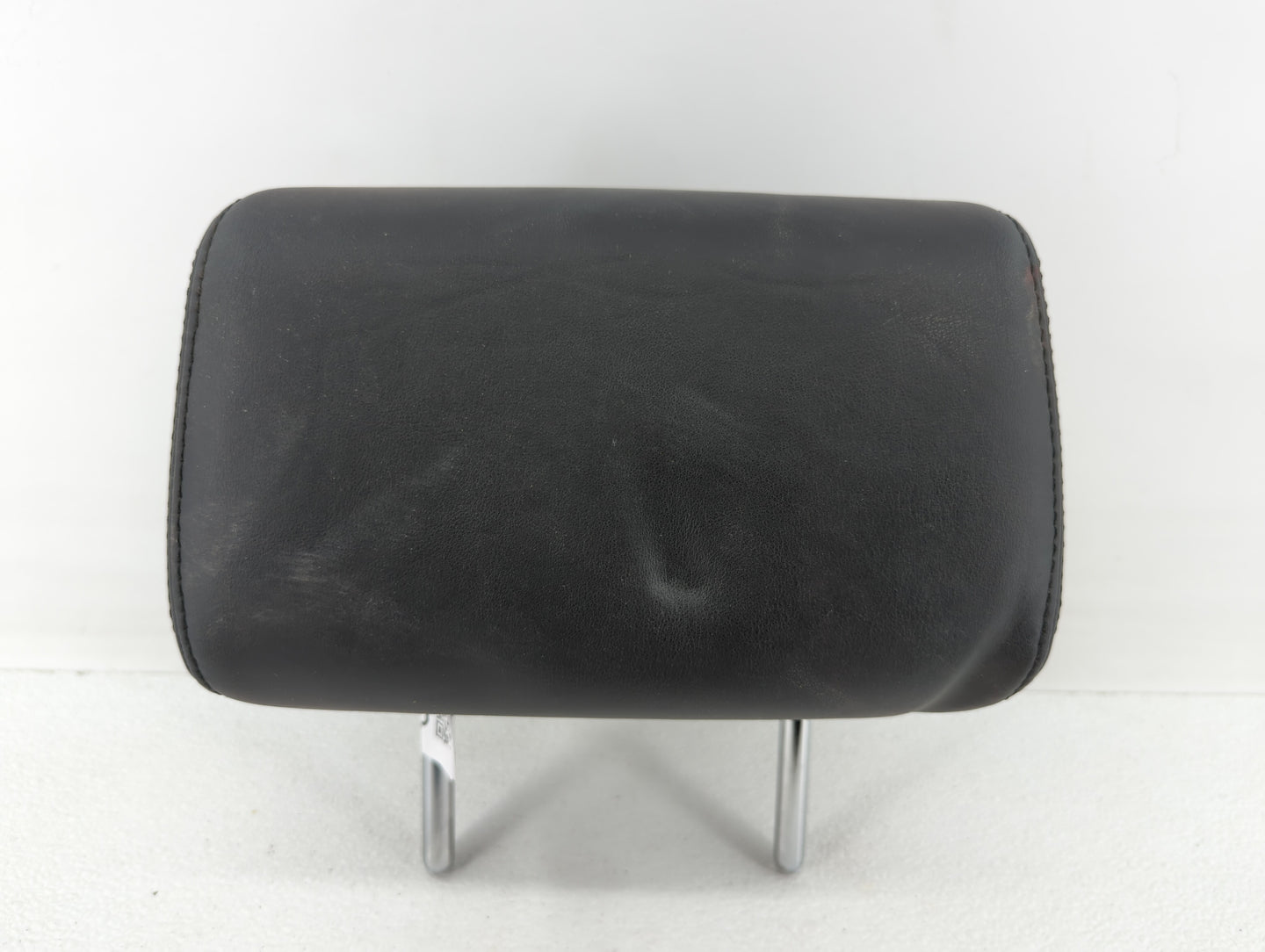 2006-2007 Infiniti M35 Headrest Head Rest Rear Seat Fits Fits 2006 2007 OEM Used Auto Parts - Oemusedautoparts1.com
