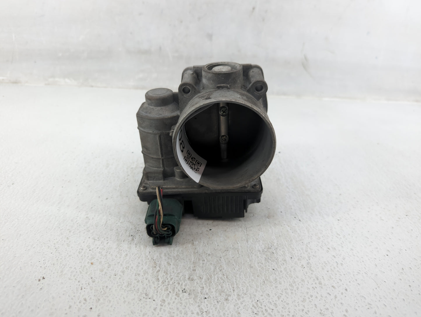 2006-2008 Infiniti M35 Throttle Body P/N:RME70-6 Fits Fits 2006 2007 2008 2009 OEM Used Auto Parts - Oemusedautoparts1.com
