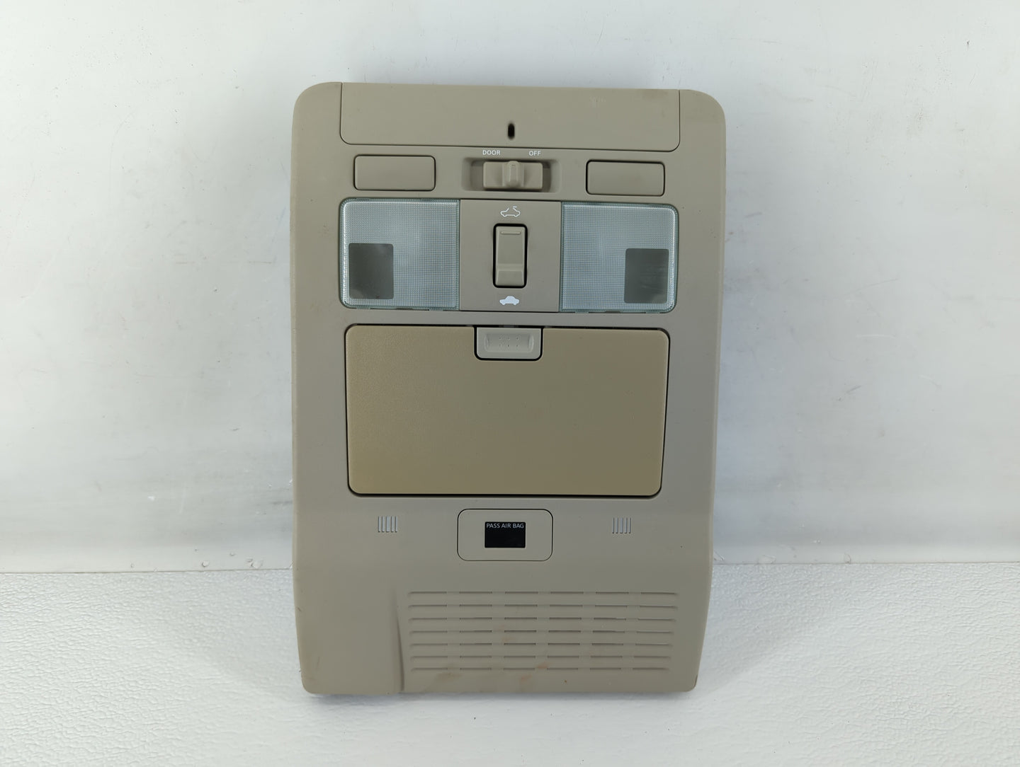 2007 Infiniti M35 Overhead Roof Console - Oemusedautoparts1.com