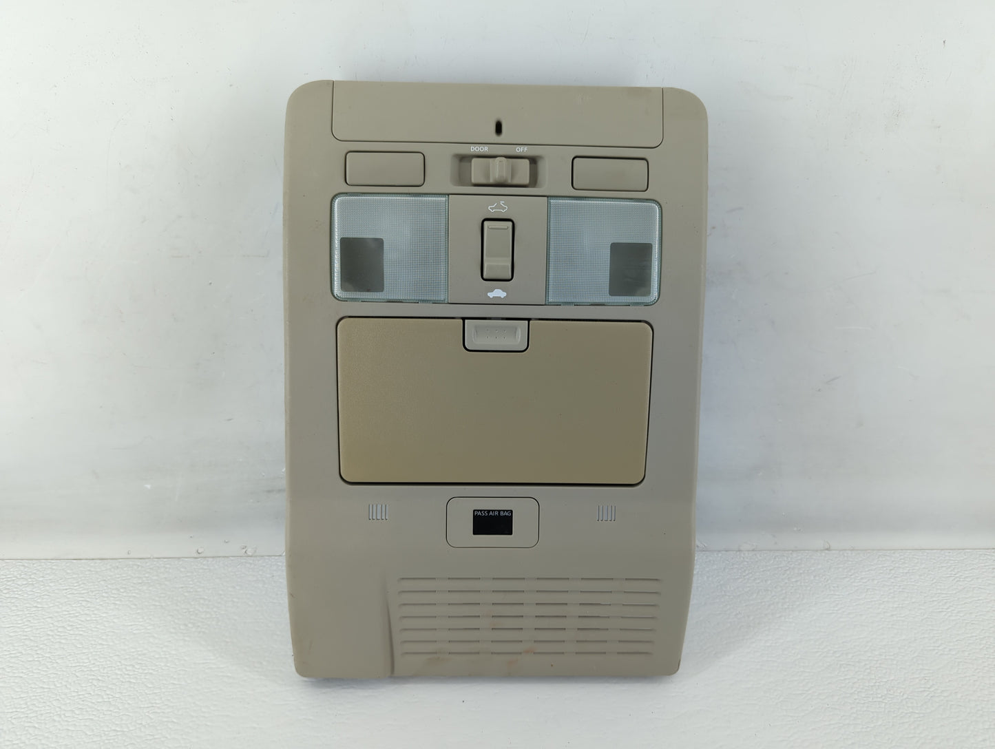 2007 Infiniti M35 Overhead Roof Console - Oemusedautoparts1.com