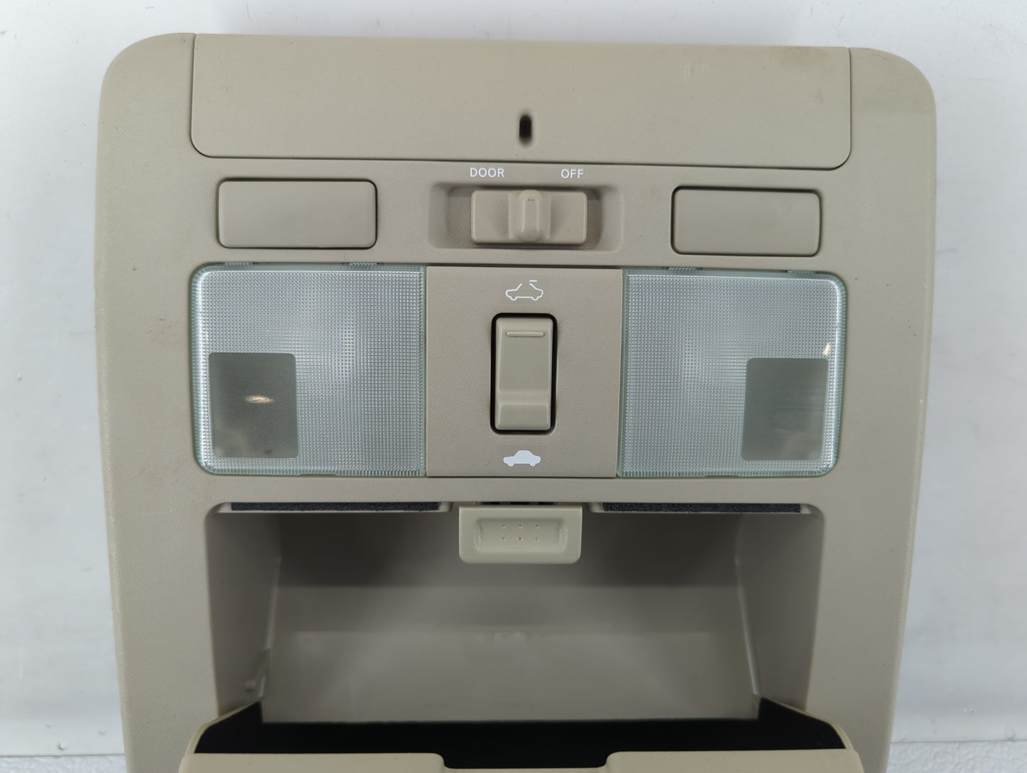 2007 Infiniti M35 Overhead Roof Console - Oemusedautoparts1.com