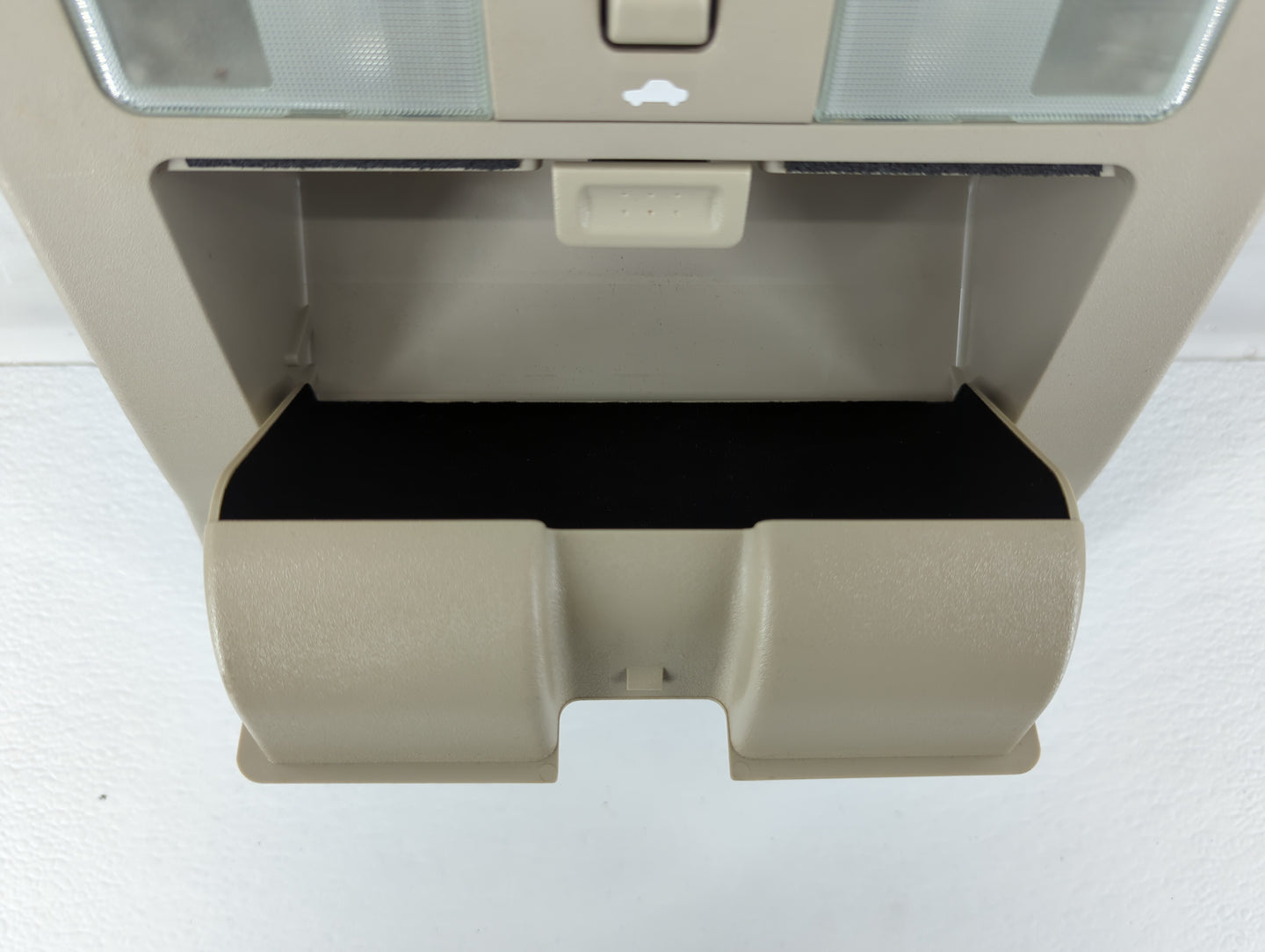 2007 Infiniti M35 Overhead Roof Console - Oemusedautoparts1.com