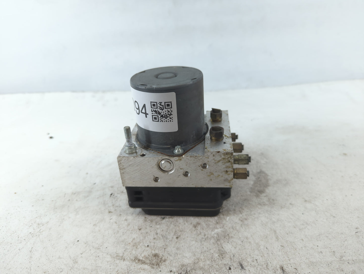 2006-2007 Infiniti M35 ABS Pump Control Module Replacement P/N:47660 EH40D Fits Fits 2006 2007 OEM Used Auto Parts - Oemused