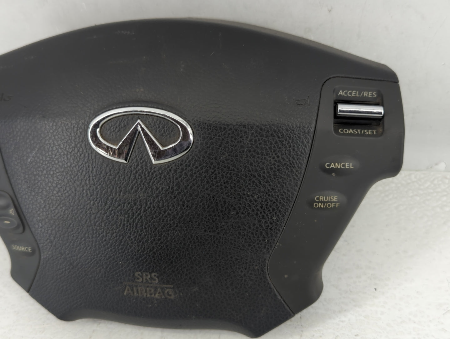 2006-2007 Infiniti M45 Air Bag Driver Left Steering Wheel Mounted P/N:PMEH0066140018 Fits Fits 2006 2007 OEM Used Auto Parts