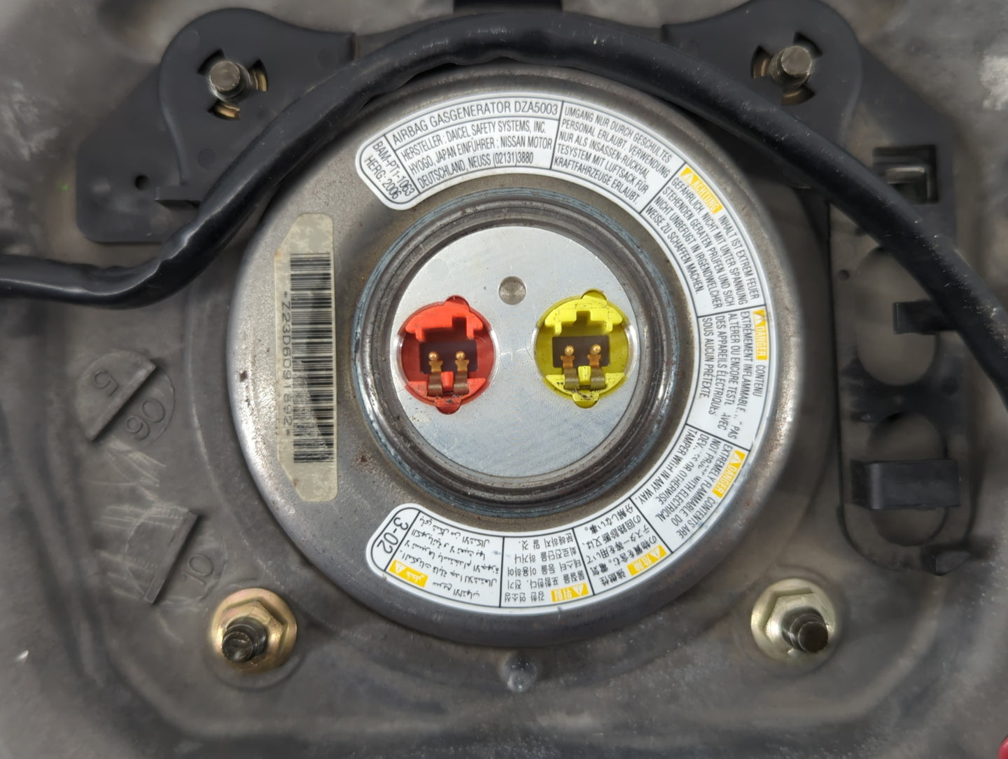 2006-2007 Infiniti M45 Air Bag Driver Left Steering Wheel Mounted P/N:PMEH0066140018 Fits Fits 2006 2007 OEM Used Auto Parts