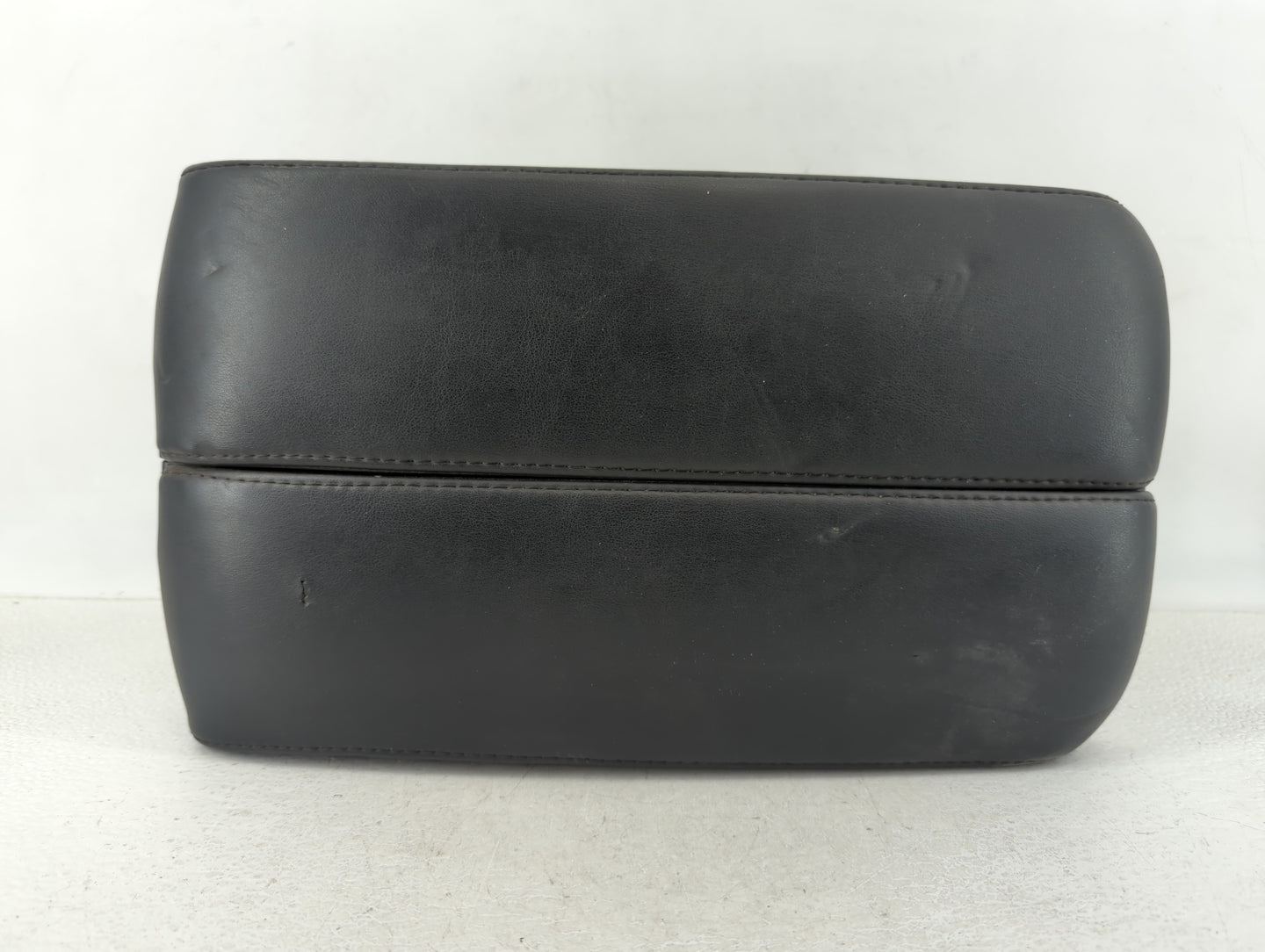 2007 Infiniti M45 Center Console Armrest Cover Lid Black - Oemusedautoparts1.com