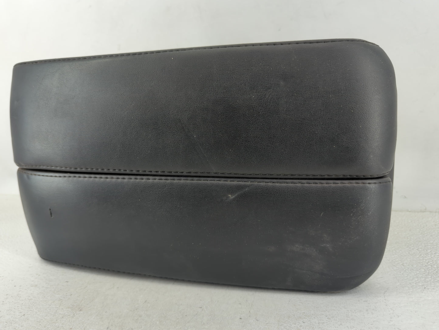 2007 Infiniti M45 Center Console Armrest Cover Lid Black - Oemusedautoparts1.com
