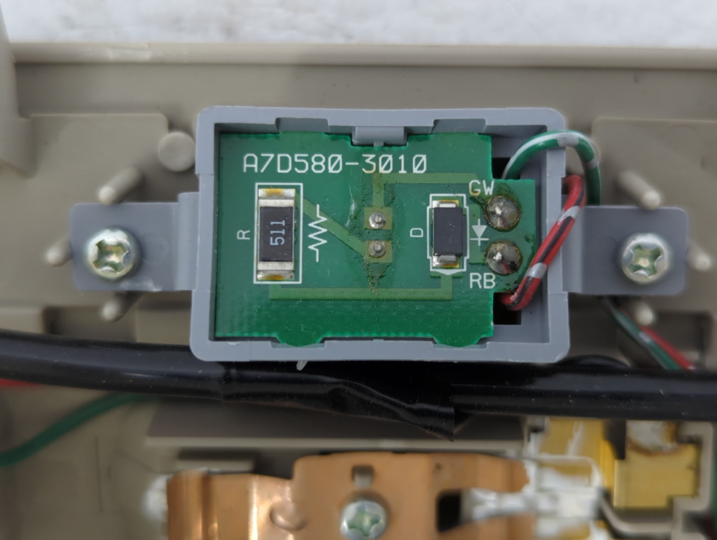 2007 Infiniti M45 Overhead Roof Console - Oemusedautoparts1.com