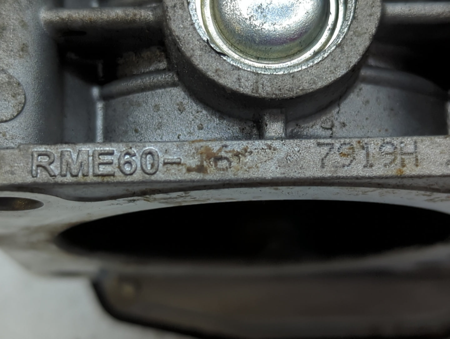 2014-2018 Infiniti Q50 Throttle Body P/N:526-02 RME60-16 Fits OEM Used Auto Parts - Oemusedautoparts1.com