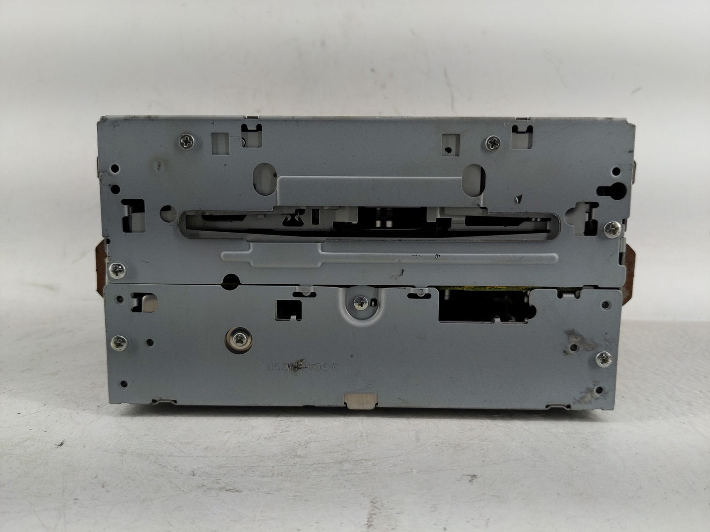 2007 Infiniti Qx56 Radio AM FM Cd Player Receiver Replacement P/N:28185 ZE30A Fits OEM Used Auto Parts - Oemusedautoparts1.c