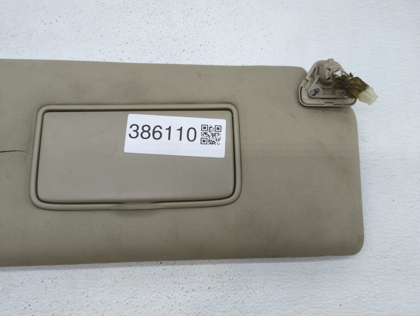 2004-2010 Infiniti Qx56 Sun Visor Shade Replacement Passenger Right Mirror Fits OEM Used Auto Parts - Oemusedautoparts1.com