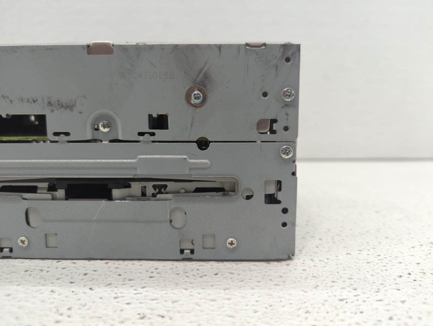 2007-2007 Infiniti Qx56 Am Fm Cd Player Radio Receiver - Oemusedautoparts1.com