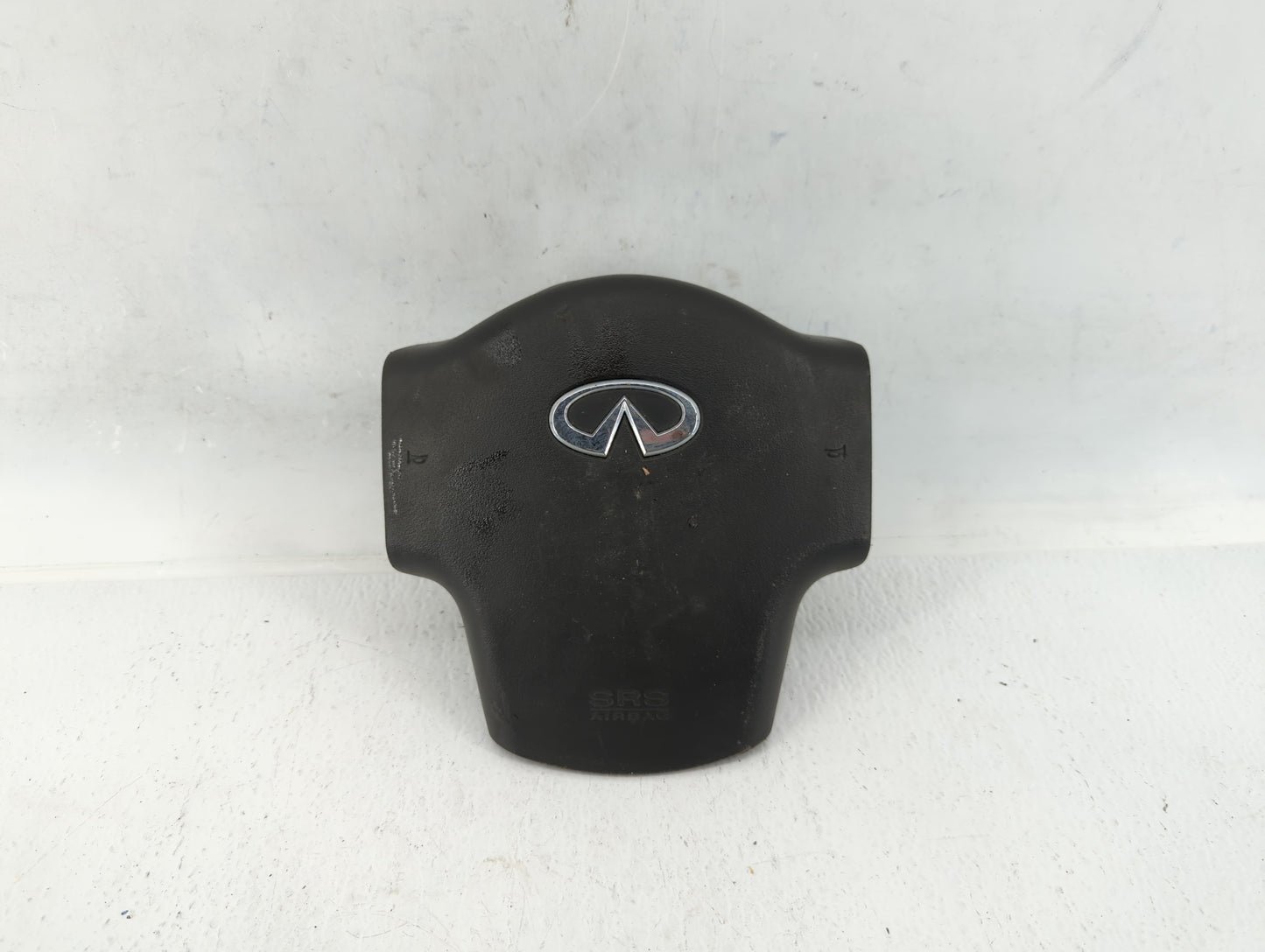 2005-2007 Infiniti Qx56 Air Bag Driver Left Steering Wheel Mounted P/N:AMZC506X190095 Fits Fits 2005 2006 2007 OEM Used Auto