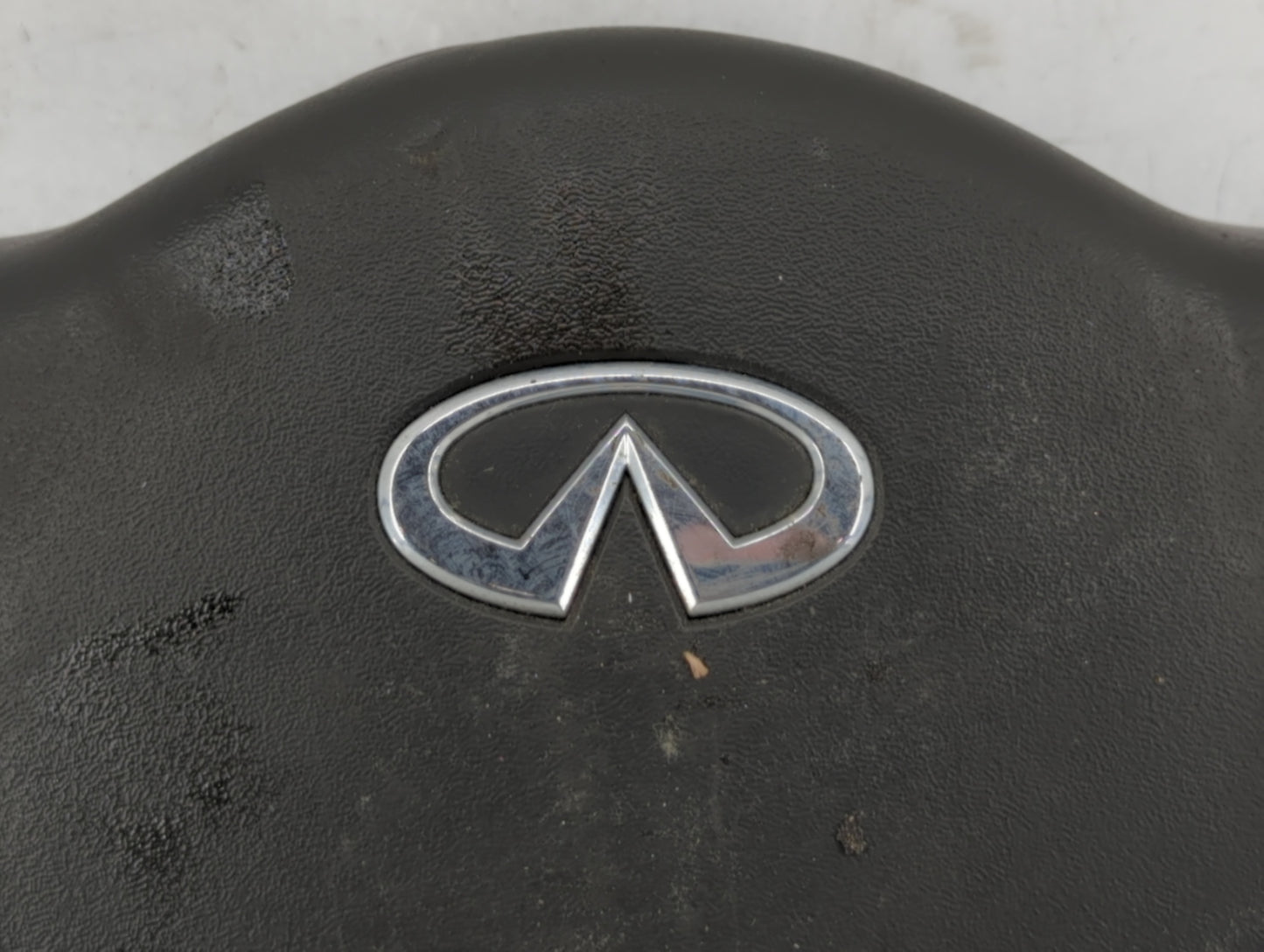 2005-2007 Infiniti Qx56 Air Bag Driver Left Steering Wheel Mounted P/N:AMZC506X190095 Fits Fits 2005 2006 2007 OEM Used Auto