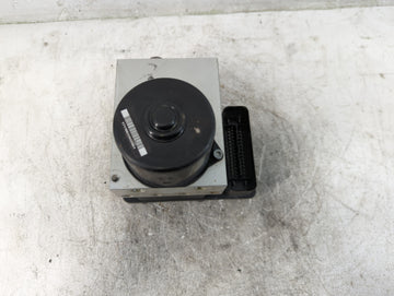 2007 Infiniti Qx56 ABS Pump Control Module Replacement Fits OEM Used Auto Parts - Oemusedautoparts1.com