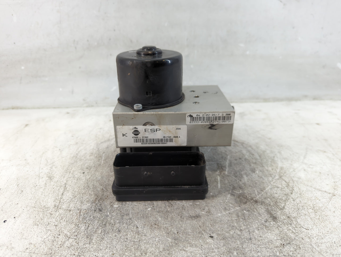 2007 Infiniti Qx56 ABS Pump Control Module Replacement Fits OEM Used Auto Parts - Oemusedautoparts1.com