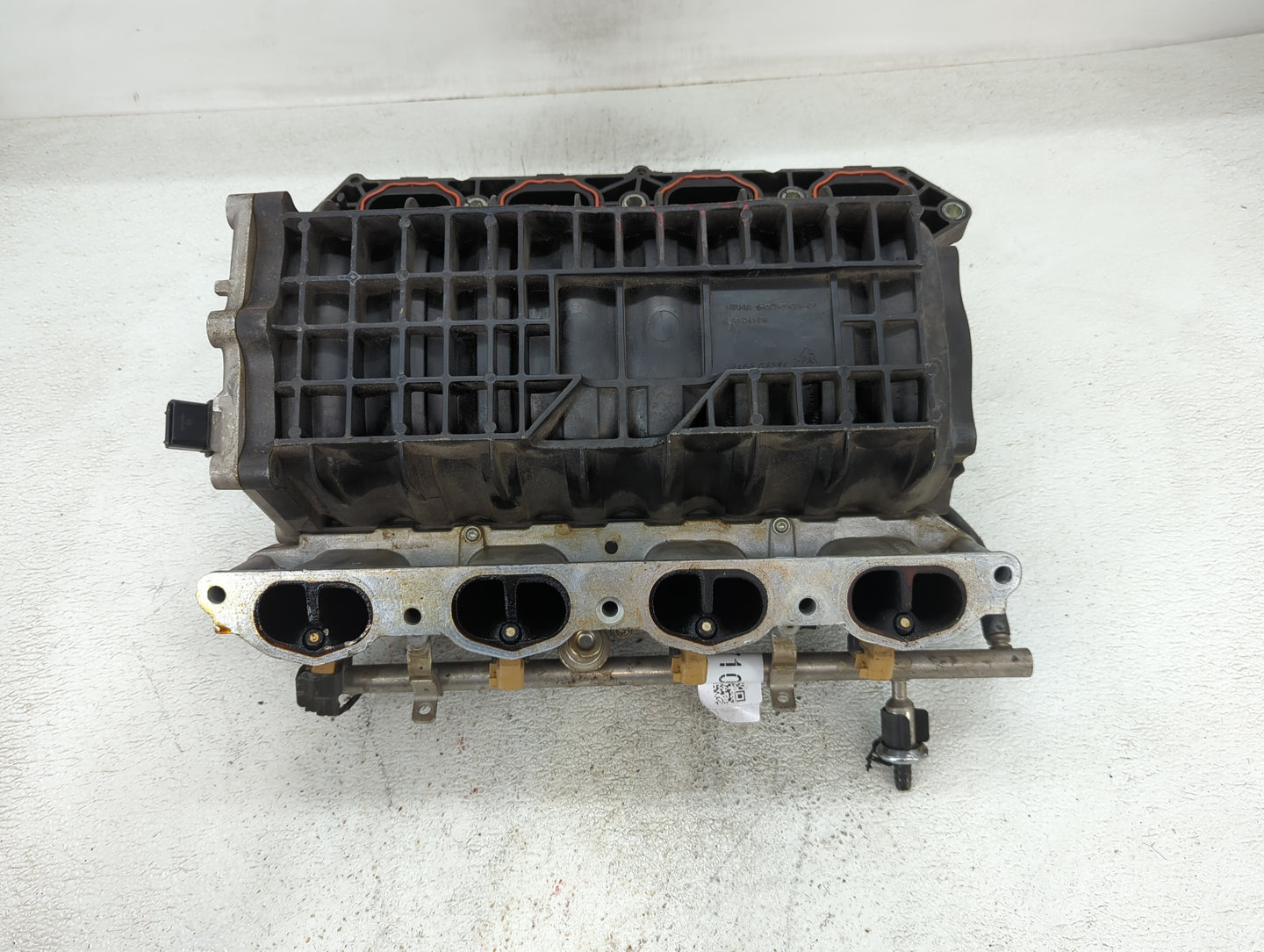 2007-2009 Jaguar Xk Air Intake Manifold P/N:6R83-9424-CG Fits Fits 2006 2007 2008 2009 2010 OEM Used Auto Parts - Oemusedaut