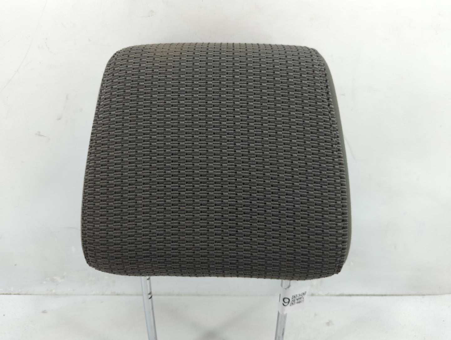 2007 Jeep Comanche Headrest Head Rest Rear Center Seat Fits Fits 2005 2006 2008 2009 2010 OEM Used Auto Parts - Oemusedautop