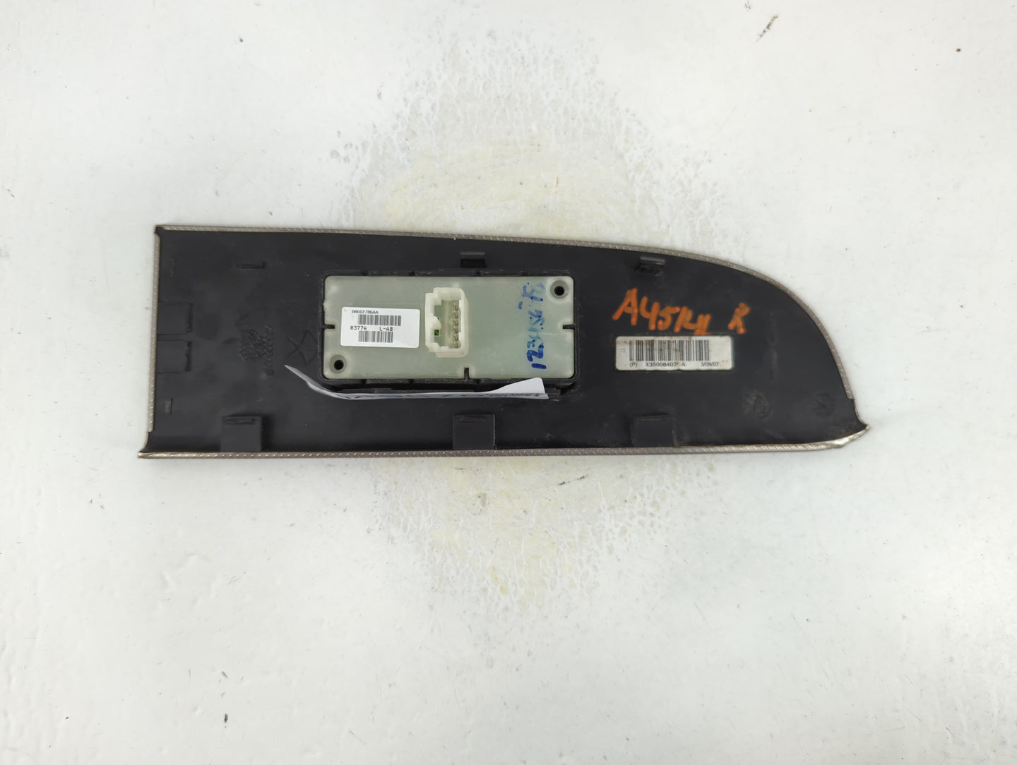 2006-2010 Jeep Commander Master Power Window Switch Replacement Driver Side Left P/N:X350084030A Fits OEM Used Auto Parts - 