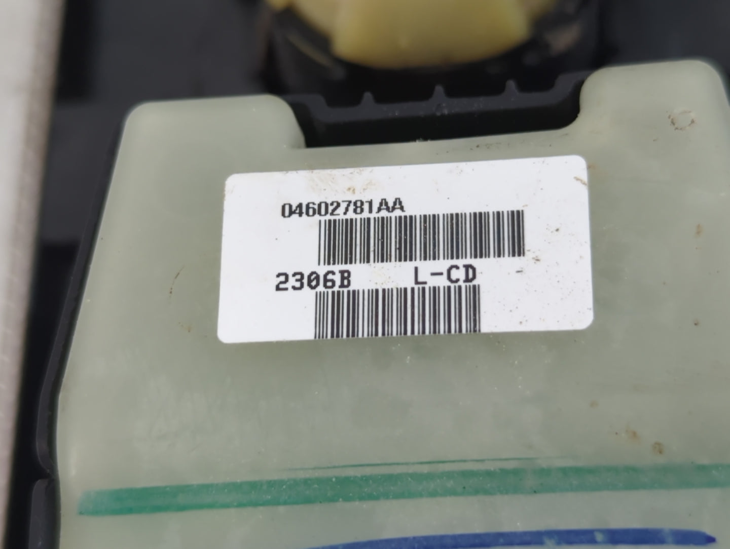 2006-2010 Jeep Commander Master Power Window Switch Replacement Driver Side Left P/N:04602781AA Fits OEM Used Auto Parts - O