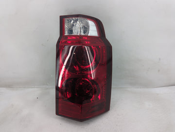 2006-2010 Jeep Commander Tail Light Assembly Passenger Right OEM P/N:55396458AH Fits Fits 2006 2007 2008 2009 2010 OEM Used 