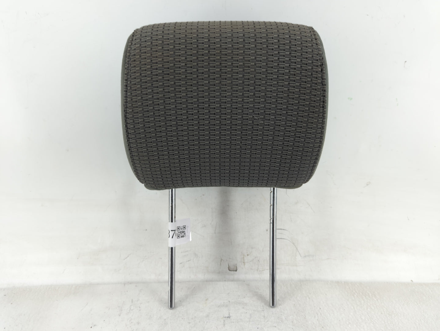 2006-2010 Jeep Commander Headrest Head Rest Rear Center Seat Fits Fits 2005 2006 2007 2008 2009 2010 OEM Used Auto Parts - O
