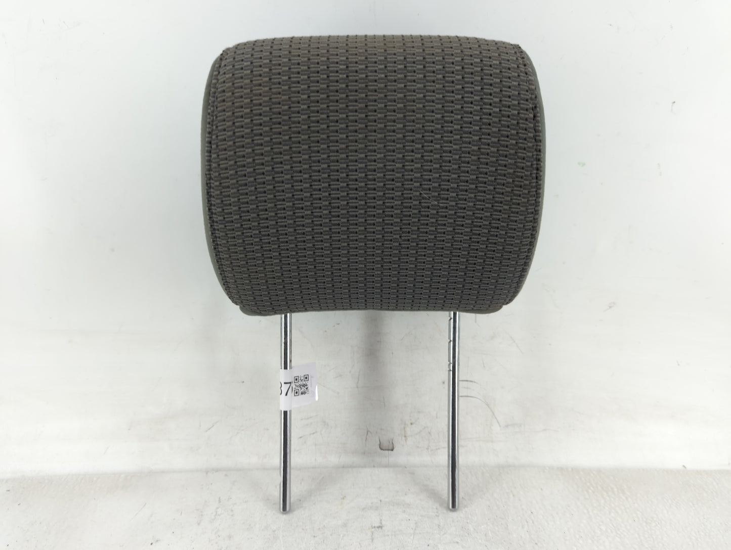2006-2010 Jeep Commander Headrest Head Rest Rear Center Seat Fits Fits 2005 2006 2007 2008 2009 2010 OEM Used Auto Parts - O