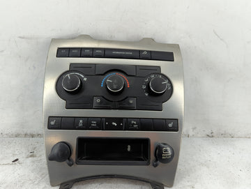 2006-2007 Jeep Commander Climate Control Module Temperature AC/Heater Replacement P/N:P55037979AA 55037979AA Fits OEM Used A