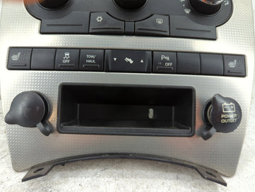 2006-2007 Jeep Commander Climate Control Module Temperature AC/Heater Replacement P/N:P55037979AA 55037979AA Fits OEM Used Auto Parts