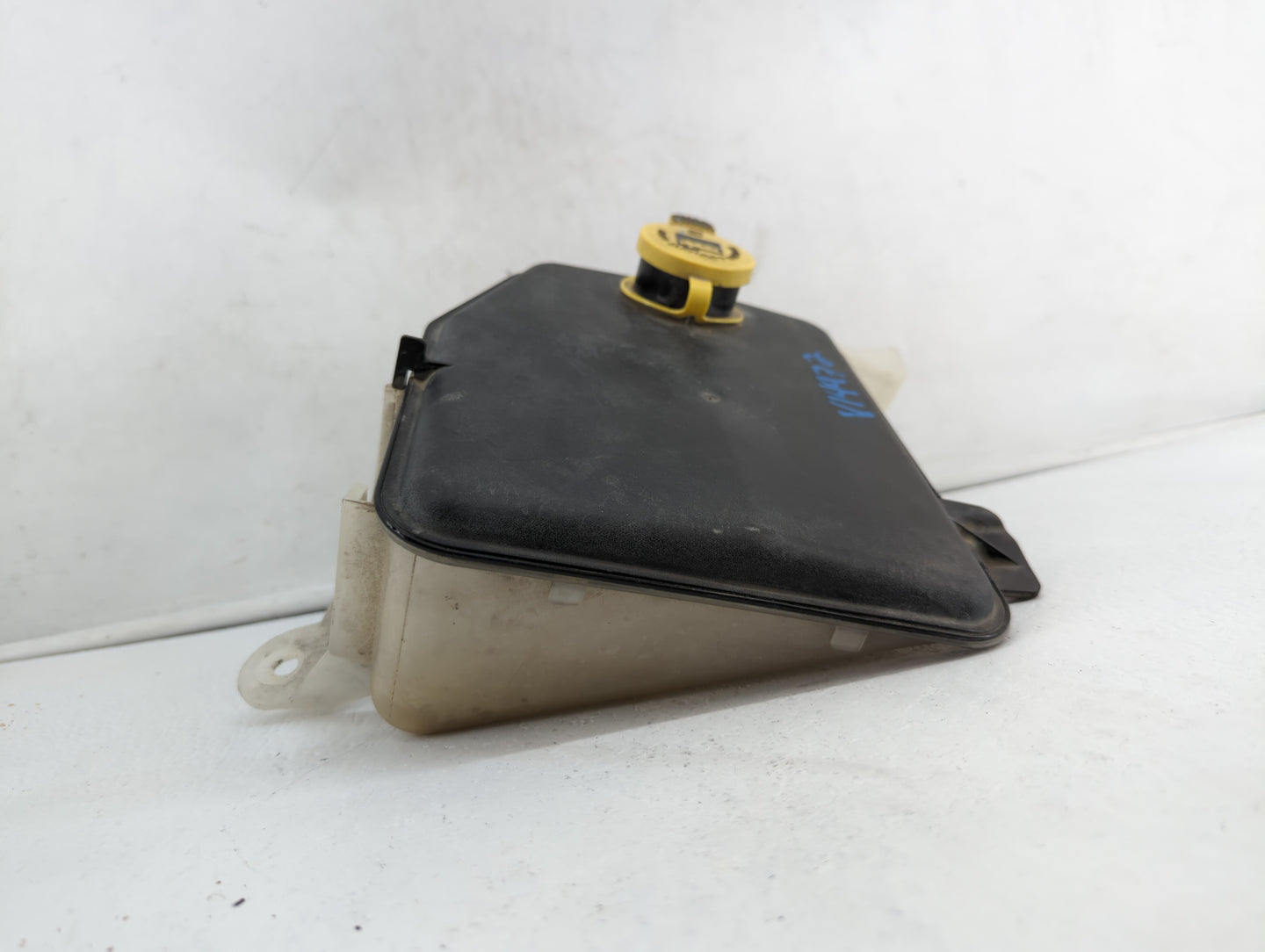 2006-2007 Jeep Commander Radiator Coolant Overflow Expansion Tank Bottle 400173 - Oemusedautoparts1.com