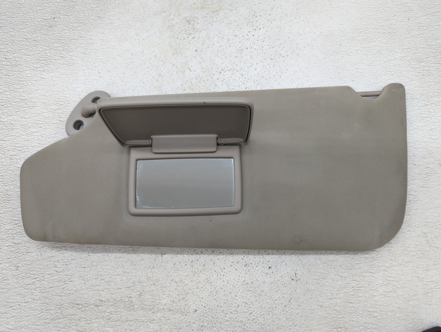 2006-2010 Jeep Commander Sun Visor Shade Replacement Driver Left Mirror Fits Fits 2006 2007 2008 2009 2010 OEM Used Auto Par