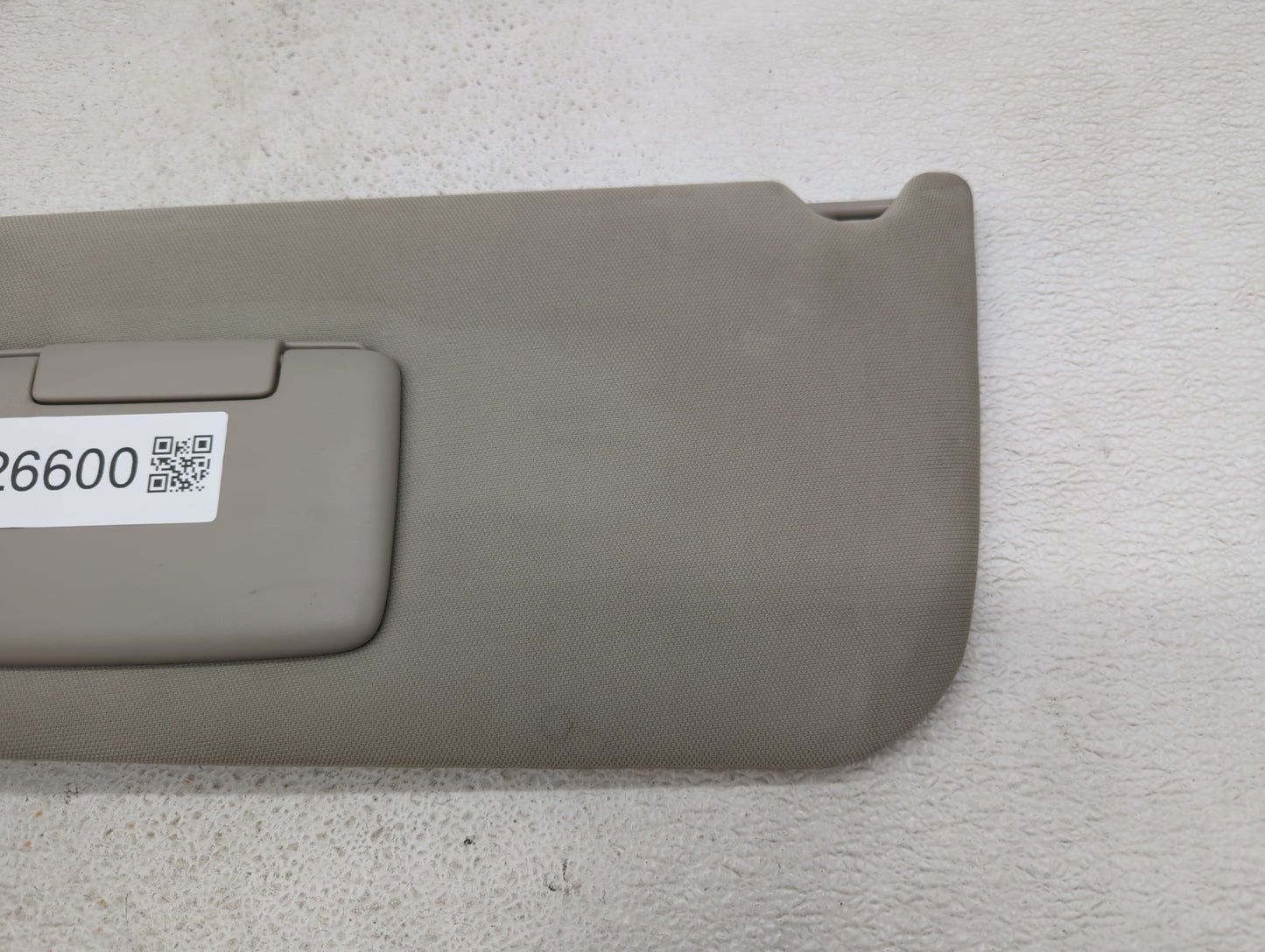 2006-2010 Jeep Commander Sun Visor Shade Replacement Driver Left Mirror Fits Fits 2006 2007 2008 2009 2010 OEM Used Auto Par
