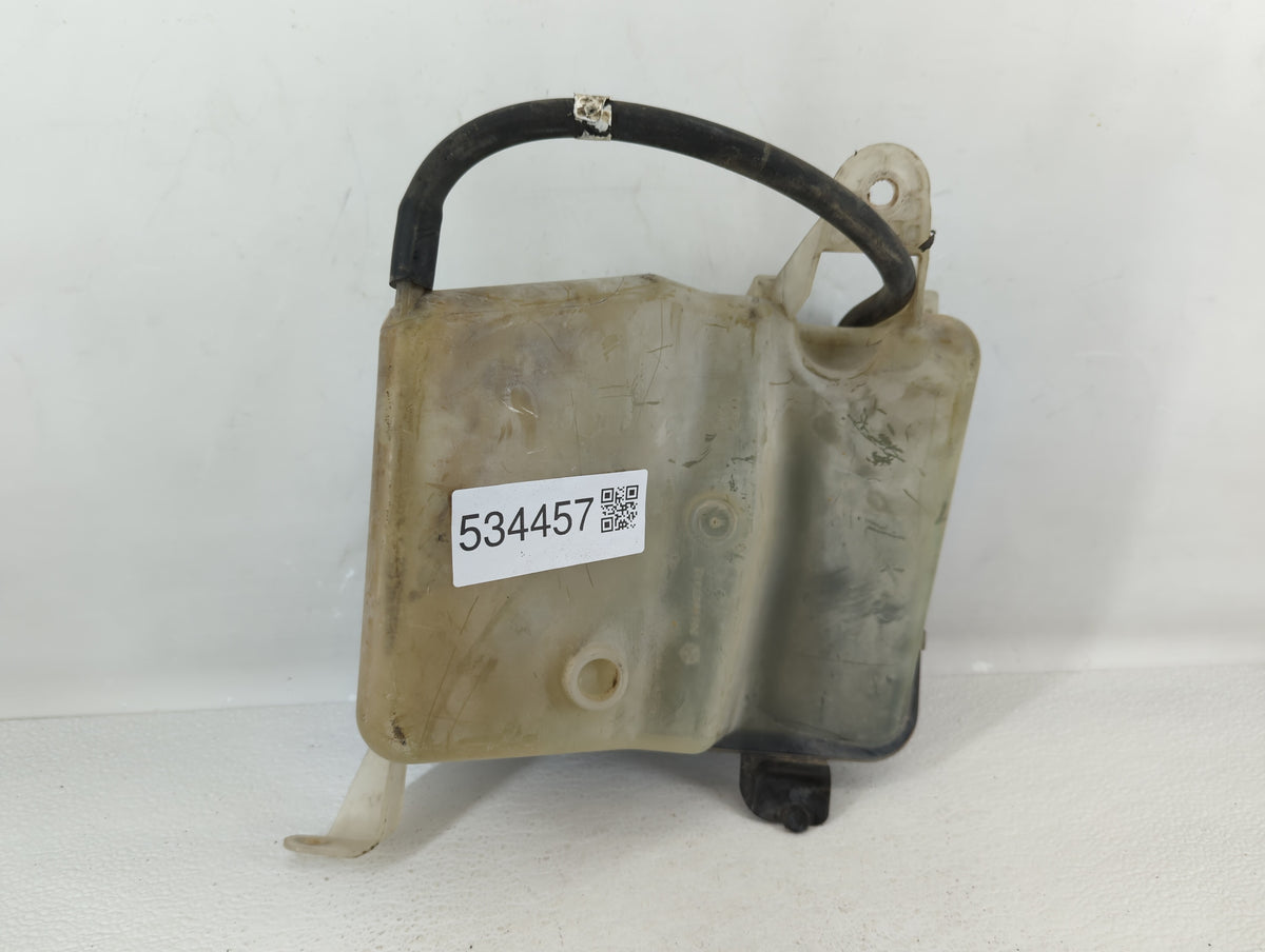 2006-2007 Jeep Commander Radiator Coolant Overflow Expansion Tank Bottle 534457 - Oemusedautoparts1.com