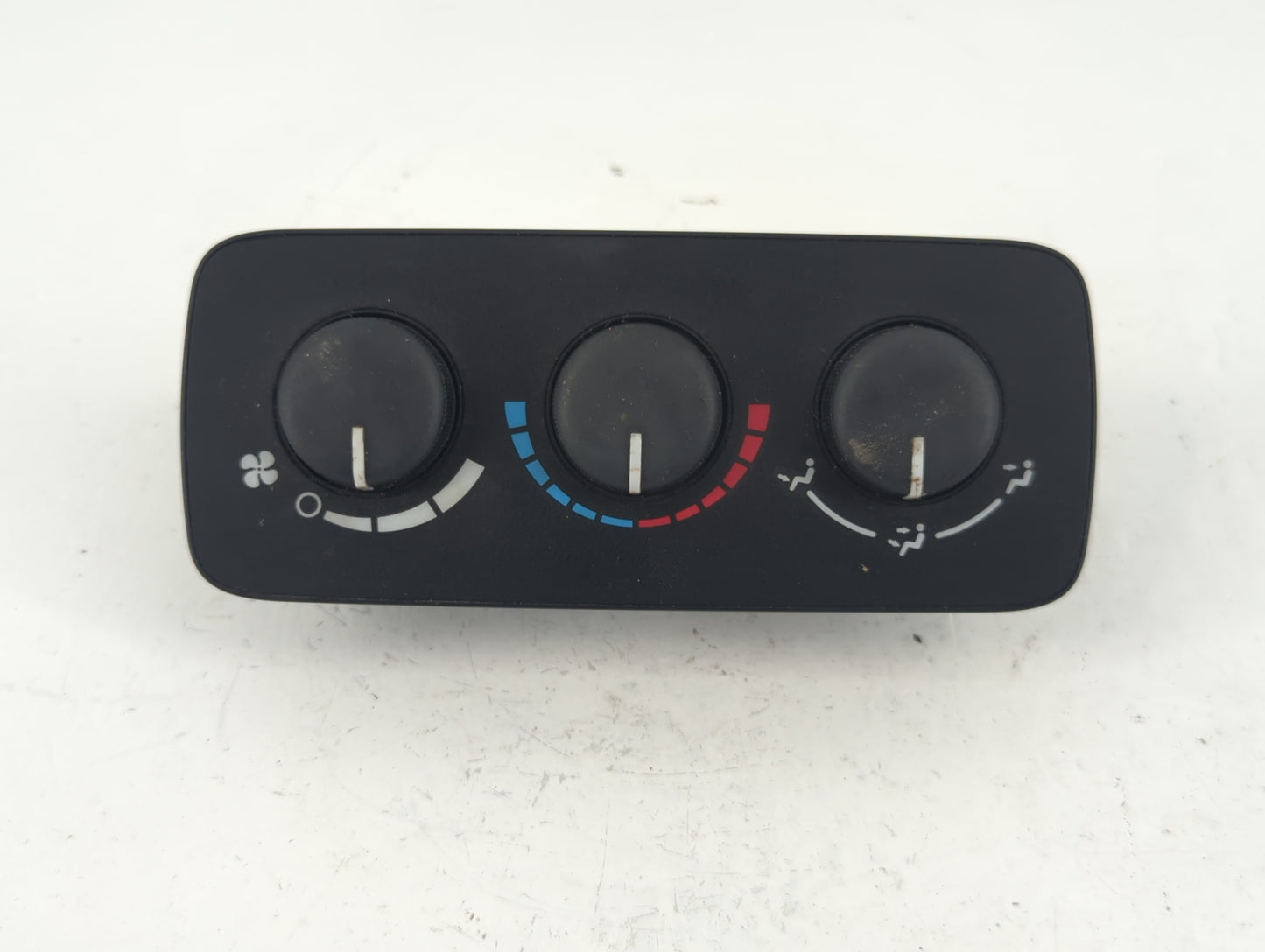 2006-2010 Jeep Commander Climate Control Module Temperature AC/Heater Replacement P/N:000542 Fits Fits 2006 2007 2008 2009 2