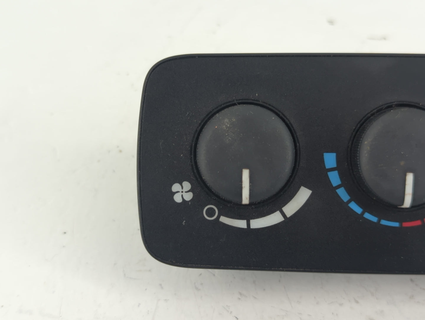 2006-2010 Jeep Commander Climate Control Module Temperature AC/Heater Replacement P/N:000542 Fits Fits 2006 2007 2008 2009 2