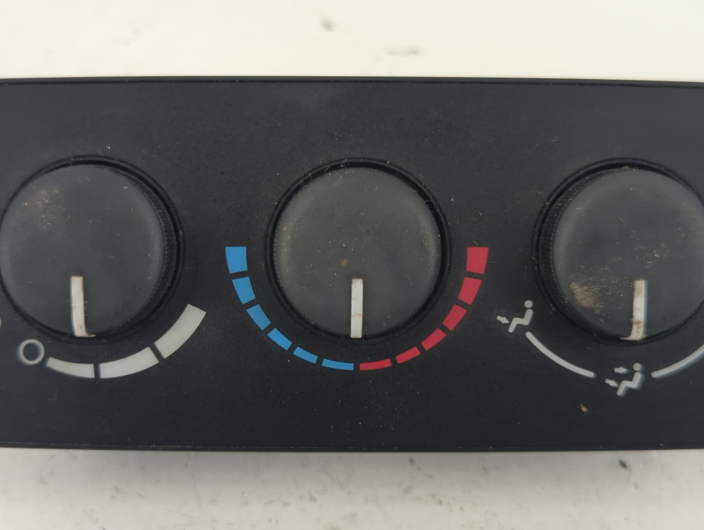 2006-2010 Jeep Commander Climate Control Module Temperature AC/Heater Replacement P/N:000542 Fits Fits 2006 2007 2008 2009 2
