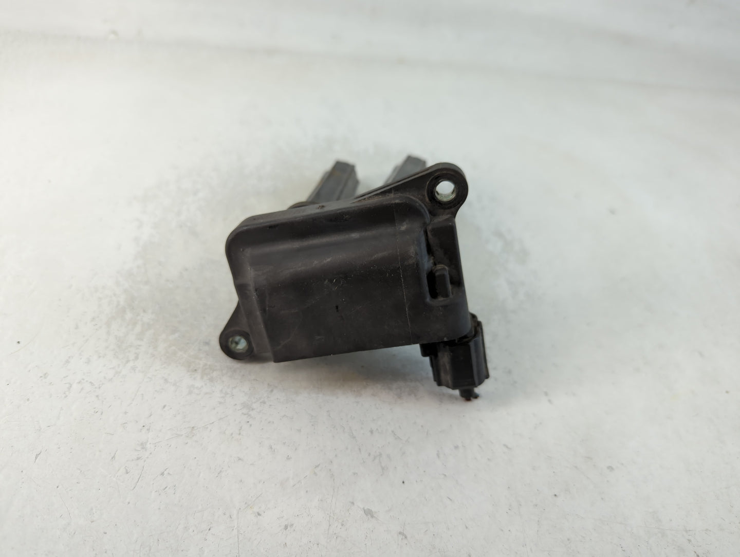 2006-2008 Jeep Commander Ignition Coil Igniter Pack - Oemusedautoparts1.com
